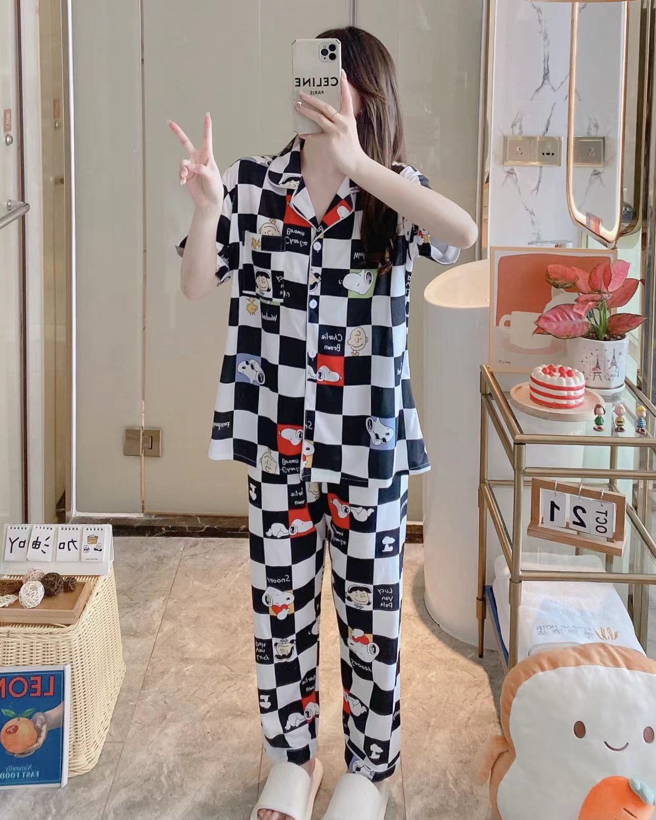 Long pants and cardigan home wear