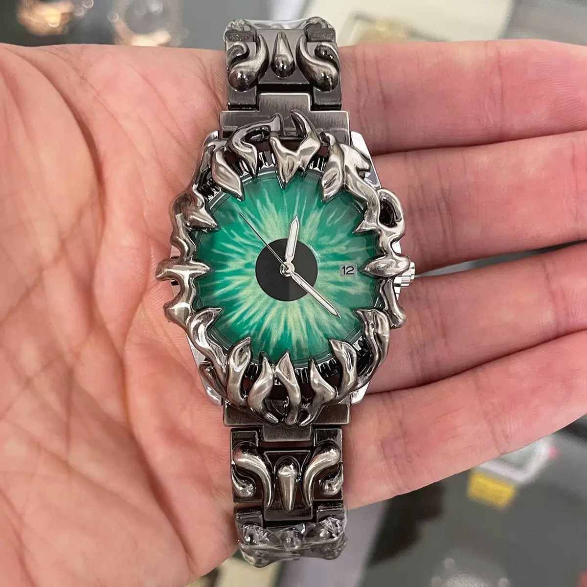 Claw Watch