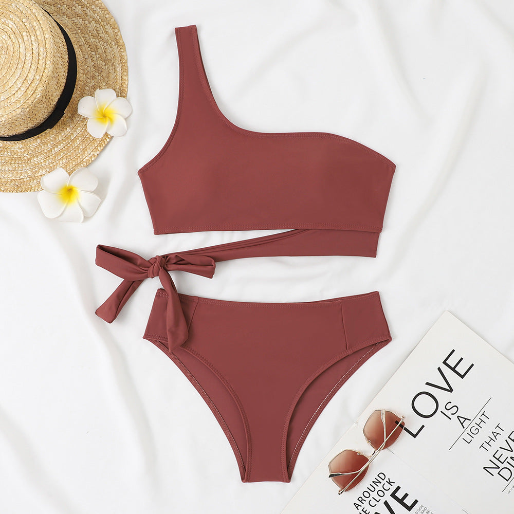 High-waisted sexy two-piece bikini swimsuit