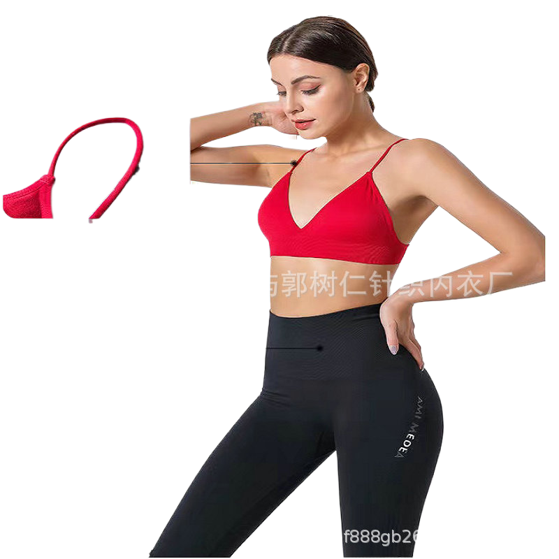 Women's Deep V Triangle Cup Wirefree Bra.
