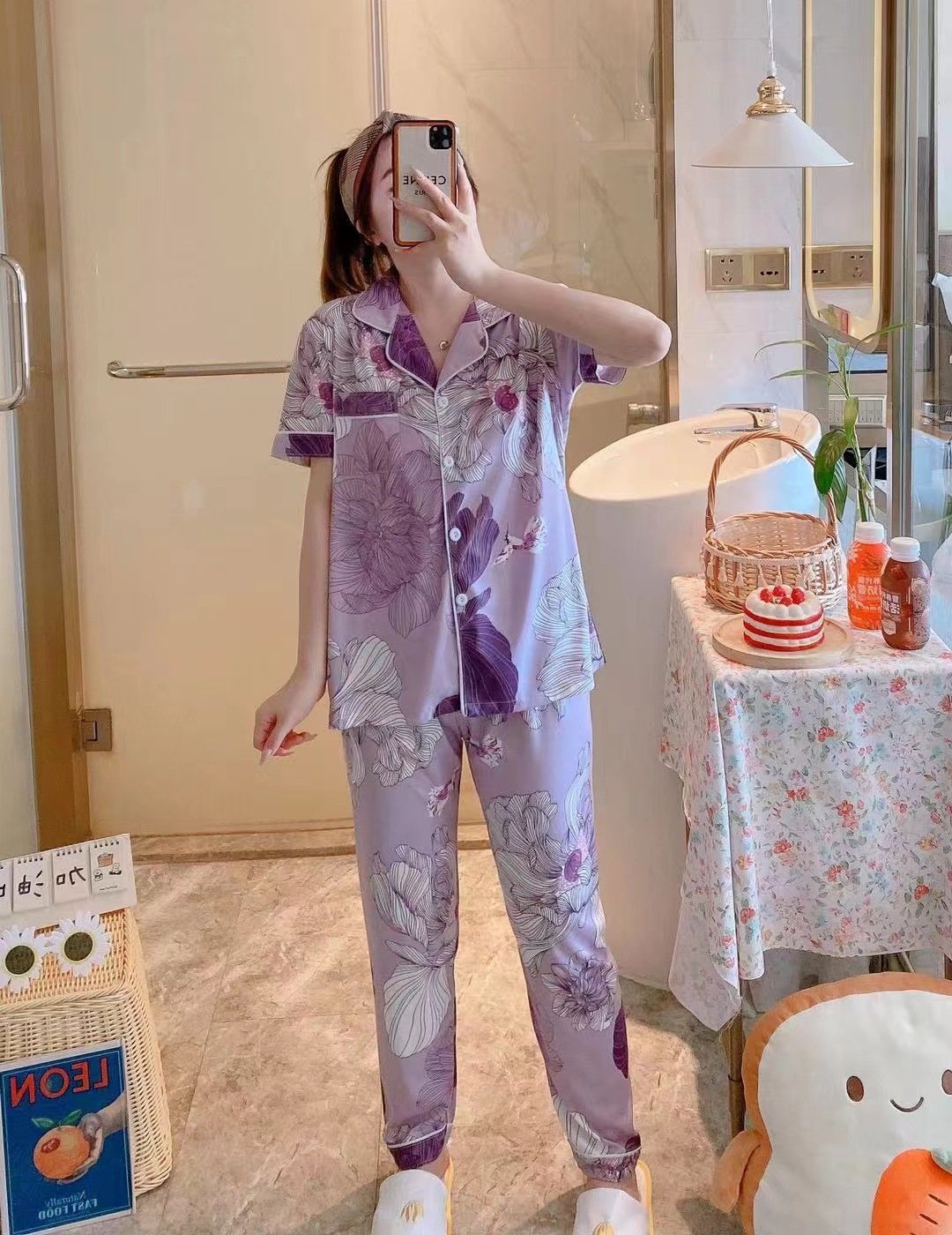 Long pants and cardigan home wear