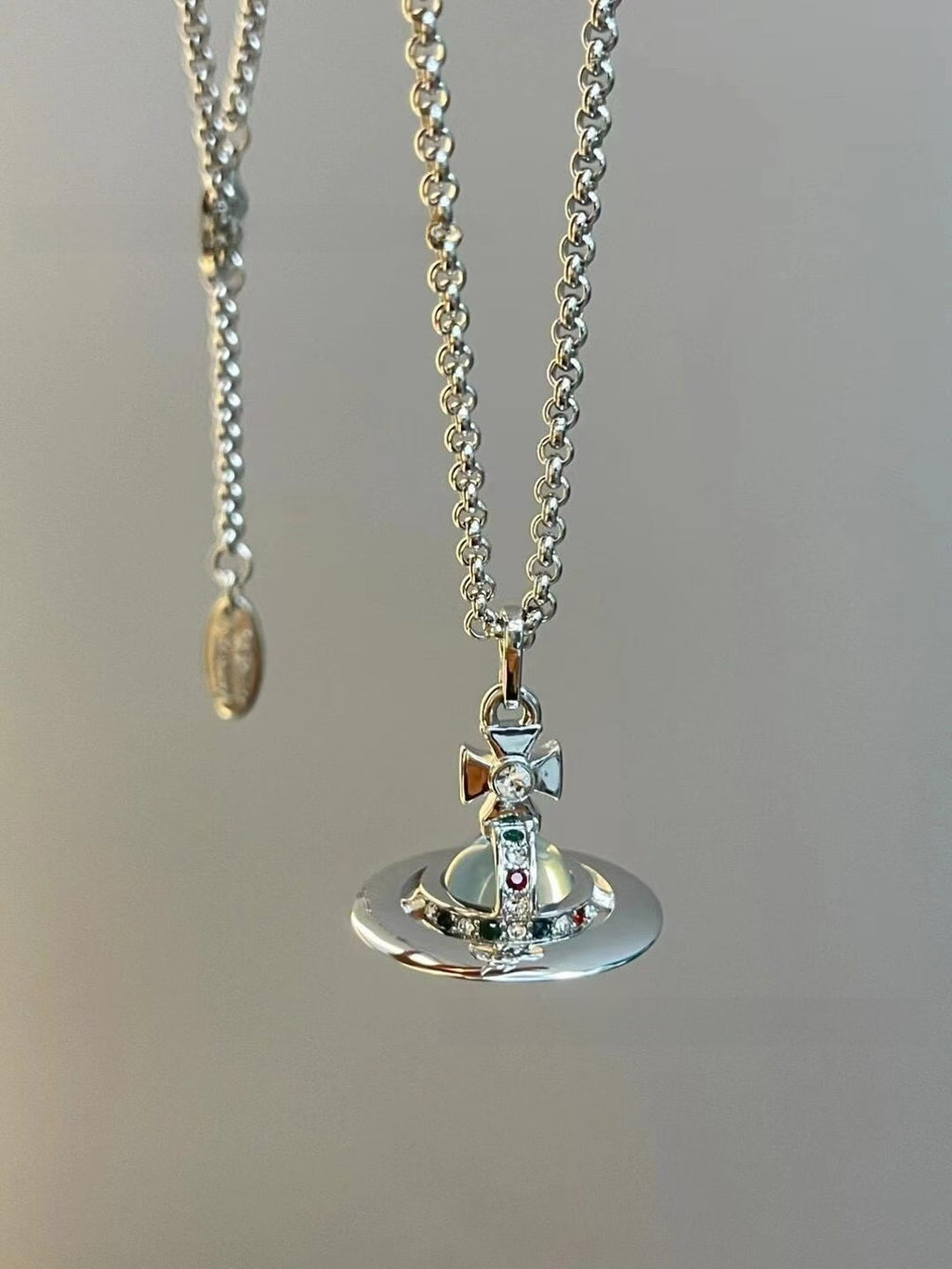 Fashion Saturn Pendant Necklace for Women