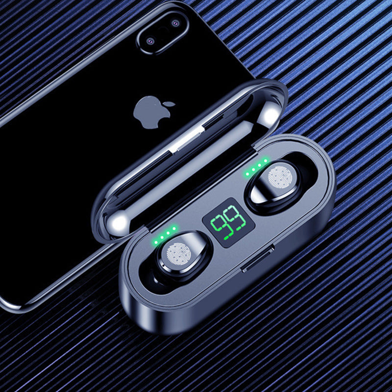 Wireless Bluetooth headphones