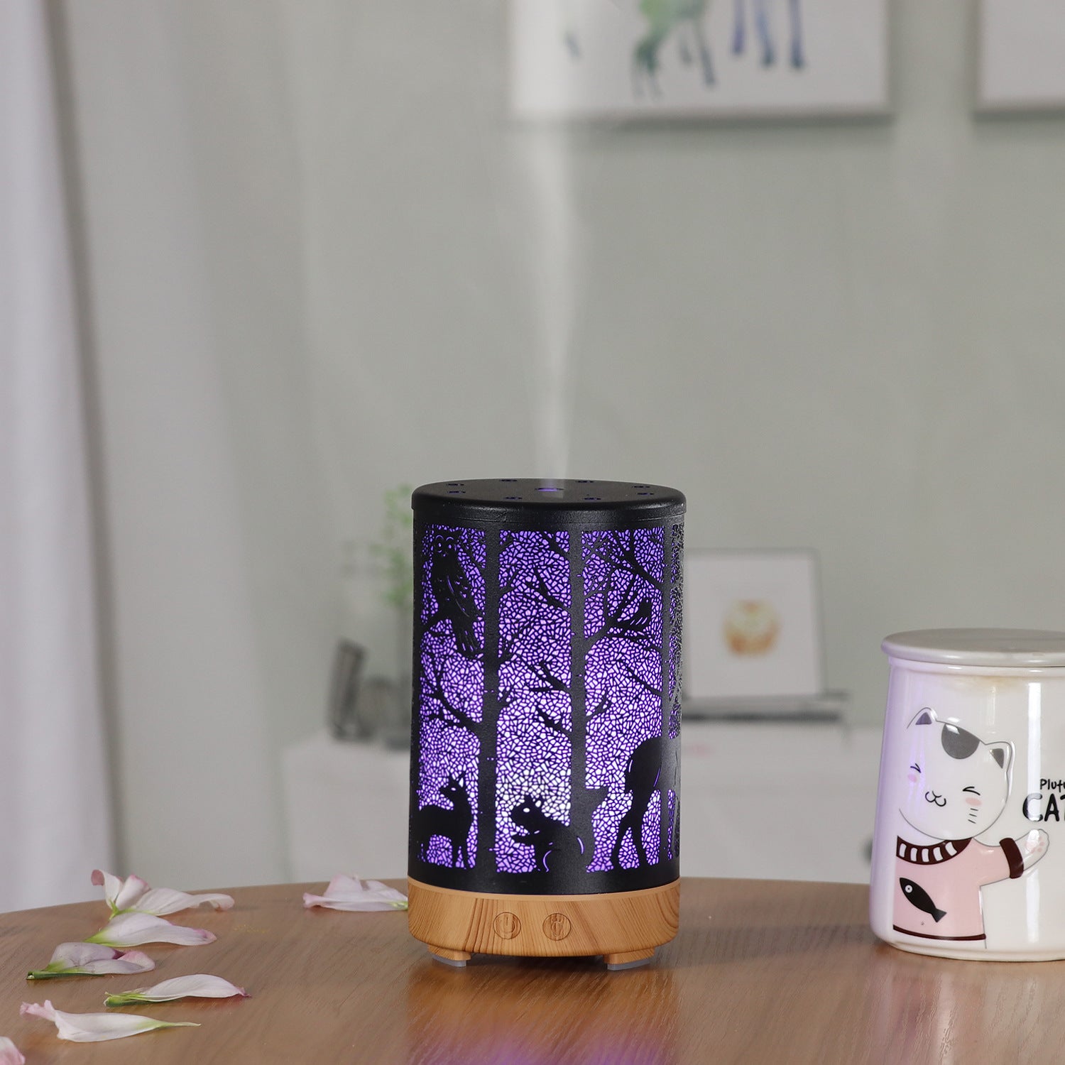 Hardware and wrought iron aromatherapy machine