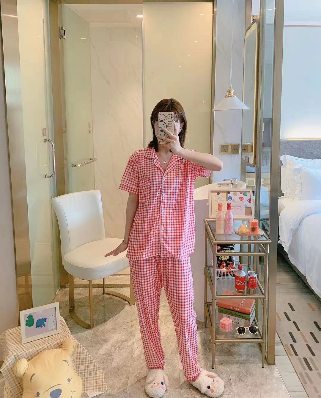 Long pants and cardigan home wear