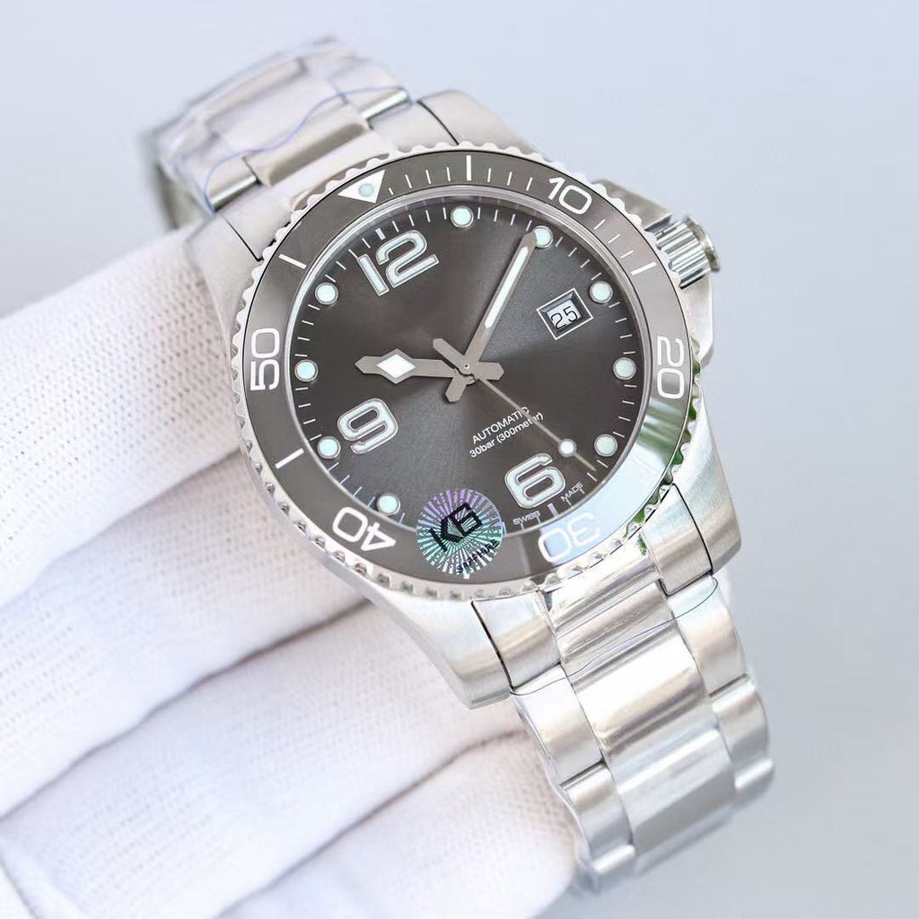 Fully automatic mechanical watch with water resistance