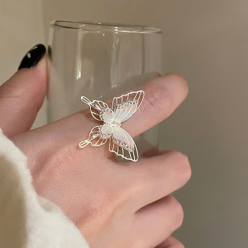 Adjustable ring